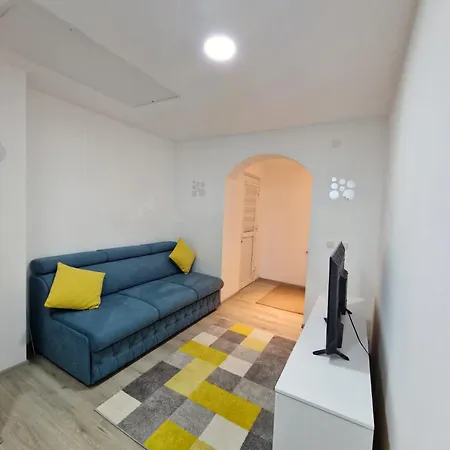 House Tarcin * Luke (Hadzici)