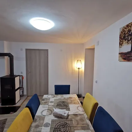 House Tarcin